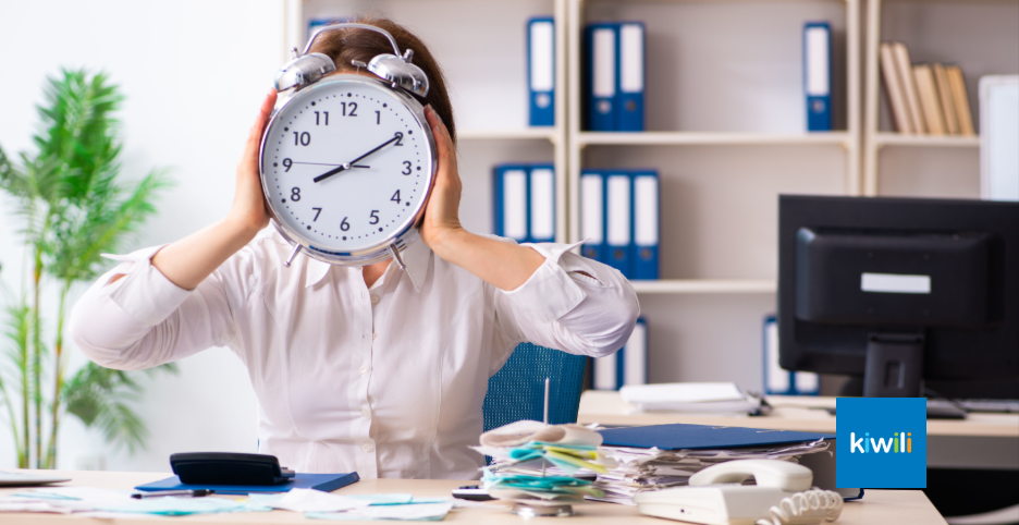 How To Handle Late Payments : Advice, Templates, and Best Practice